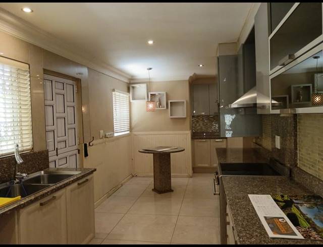 3 BEDROOM HOUSE FOR SALE IN WOODHAVEN